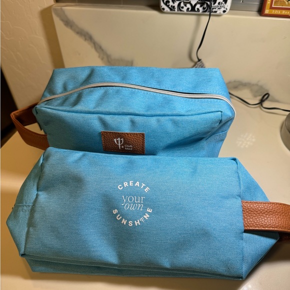 Toiletry bag Club Med - Picture 11 of 11